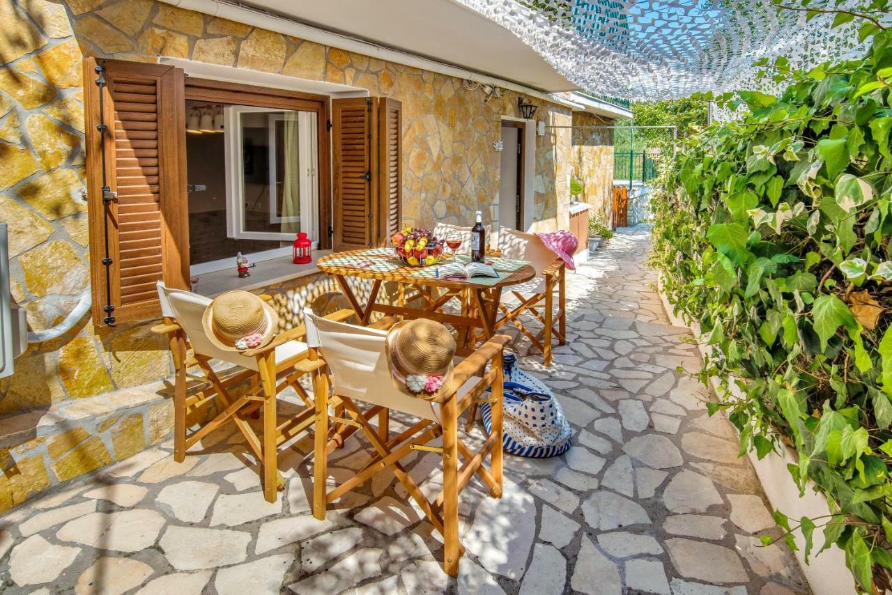 Sweet Home Apartment Gaios Exterior photo